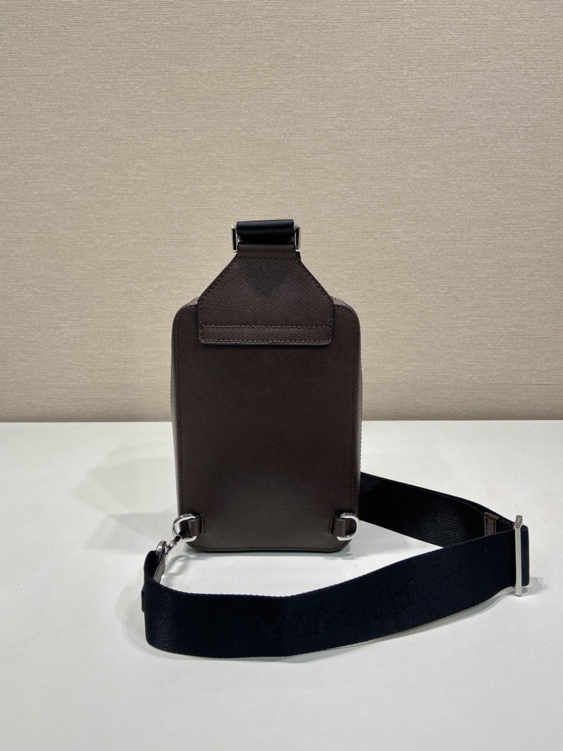 Pra*a waist chest packs